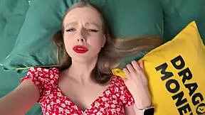 Stepsis strips teases fucks for cash on cam! 📹💦😈