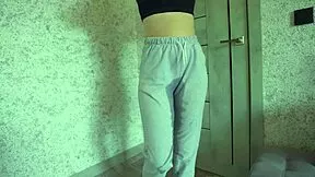 omg i pissed my sweatpants in desperation huge wet spot female pee leak