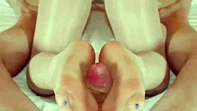amateur babe teases with her petite feet in stockings until he explodes pov