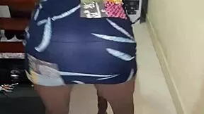 ebony teen ass bounces under tight skirt
