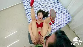 comendo o cu da massagista novinha porque ela pediu anal creampie