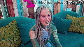 wanna see this alt tattoo babe creampied after dirty talk?