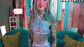 wanna see this alt tattoo babe creampied after dirty talk?
