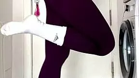 damn i soaked my leggings after gym bursting bladder wet yoga pants