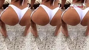 Hey girls, shake those big asses dancing twerk style?