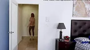 brad knight, doesn't lauren phillips' aged twat taste amazing when this milf eats it up for you?