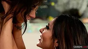 i let stepmom ava addams fuck jade nile darcie dolce lola foxx kendra lust sara luvv in lesbian 3some