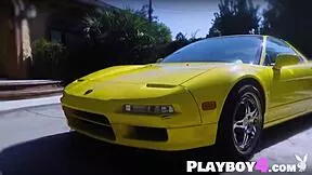 damn that sexy petite ebony milf with big tits and ass washed the acura nsx just to get garage banged