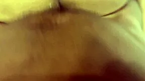 This favela slut rode my cock like crazy in Brazilian motel part 2