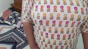 maid's fat curves make you explode watching her homemade fuck