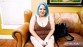 perky lil dixie shows her perky tits