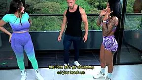 Stallion pounds two colombian hookers during gym class