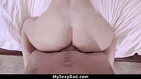 Stepdaddy fucks his stepdaughter when he fights with stepmom