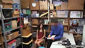 jade hunter caught shoplifting and punished