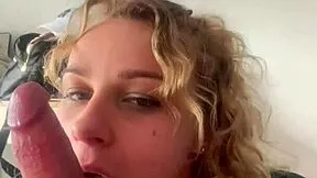 je baise et me fais remplir ma petite chatte par mon moniteur