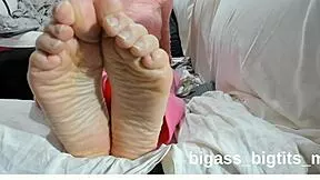 feet with pink soles get fingered solo at home
