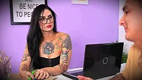 A latina secretary gets the promotion by having anal sex with boss