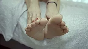 I Put Cream On My Feet And Dream Of You Cumming On My Feet