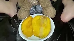 Muslim girl masturbates with food kinky porn compilation