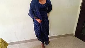 19 years young 18+e indian muslim step sister-in-law stocking step brother-in-law and first time painful fucking in doggy style she was sucking step brother hard dick in mouth and full romance in natural hindi voice