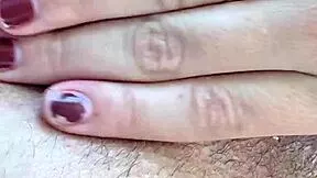 me tocando enquanto o corno esta fora agora