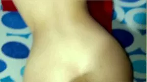 Colombian Stepmom Alexia Takes Mexican Husband Call