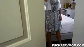 katie and aubrey snatch stepmom