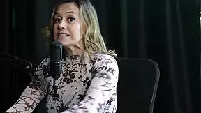 see the naughty interview full of putaria with angelica morango