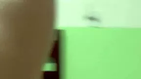 novinha casada deixou marido sair e foi pro quarto fuder com o amigo