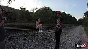 amanda borges adora aprontar em locais públicos mostrando seu corpo 😈