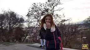 hunt4k i hunted a hot chick next to her bf