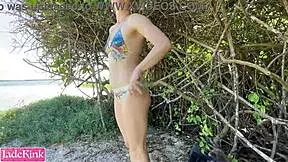 Daring kinky girlfriend flashing and fucking on public beach