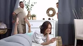 Petite teen 18+ takes part in mmf threesome with double penetration
