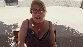 Young boy fucks hard senora fina mature milf of 70 years old who has huge boobs
