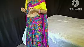 Boyfriend Lifts Saree And Fingers Tight Pussy