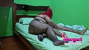 Madura Milf Latina Tiene Sexo Duro Con Joven Ardiente