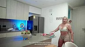 mature milf had no cash offered another payment method and regretted it
