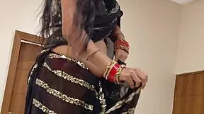 beautiful indian model nude in saree