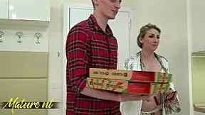 French milf julie holly takes anal from young pizza delivery guy