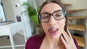 boss fucks secretary at work