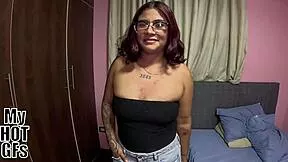 apenas cumpli� 18 me busc� para grabar su escena porno