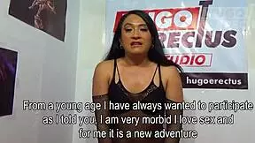 Paula's Erectus play: Hot Latina action