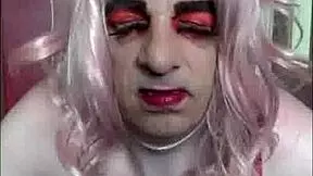 Bi-crossdresser's steamy homemade video